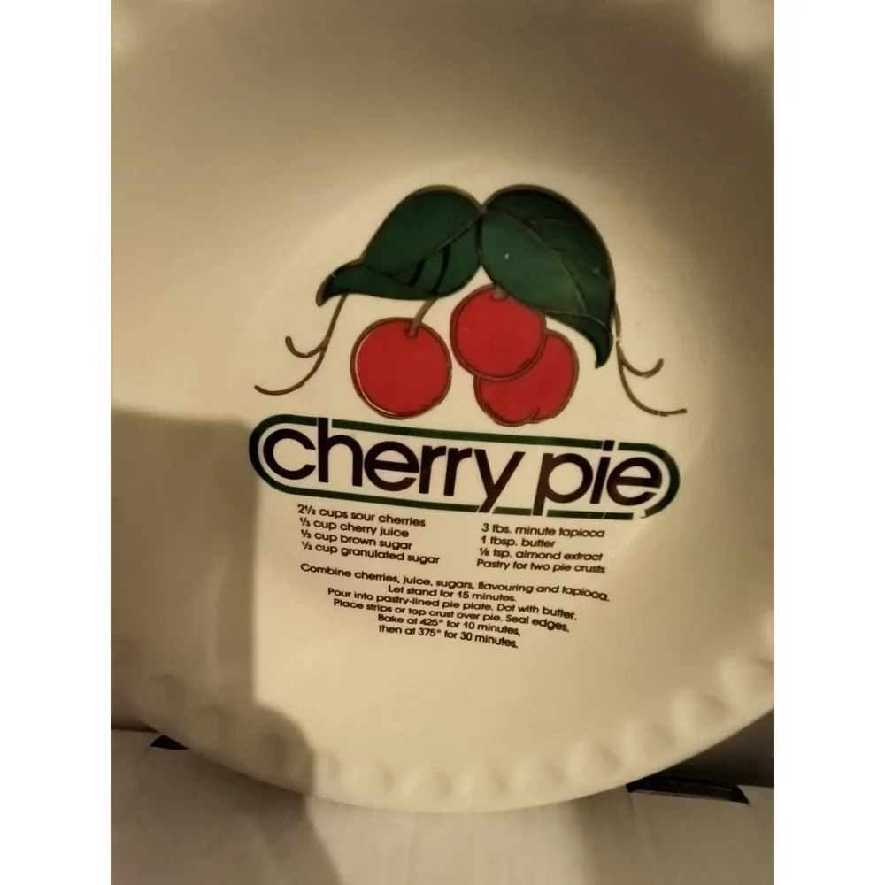 Vintage Ceramic Cherry Pie Recipe Plate Scalloped Rim Baking Dish White Red